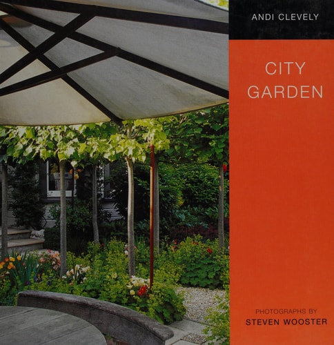 City Garden (Simply Gardening) by Andi Clevely